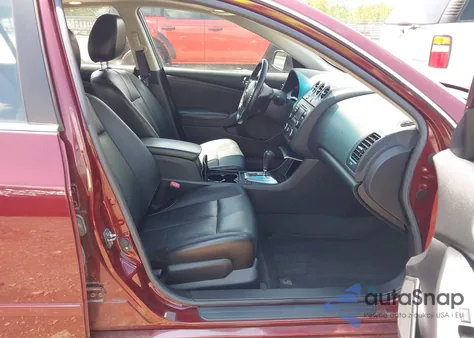 2010 Nissan Altima 2.5 S из США, поврежденный, VIN 1N4AL2AP2AC176900